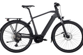 Crescent Eli Svart e1717055306350