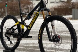 Orbea Occam M10 MYO Svart gul 1 e1640707527706