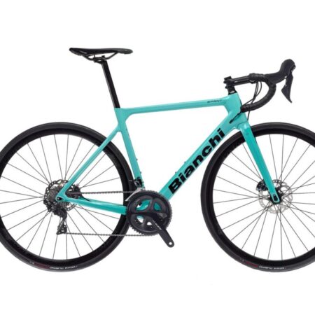 Bianchi Sprint Disc 105 di2 celeste e1690012591390
