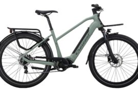 YEC535 31crescent elska green front e1716193467753