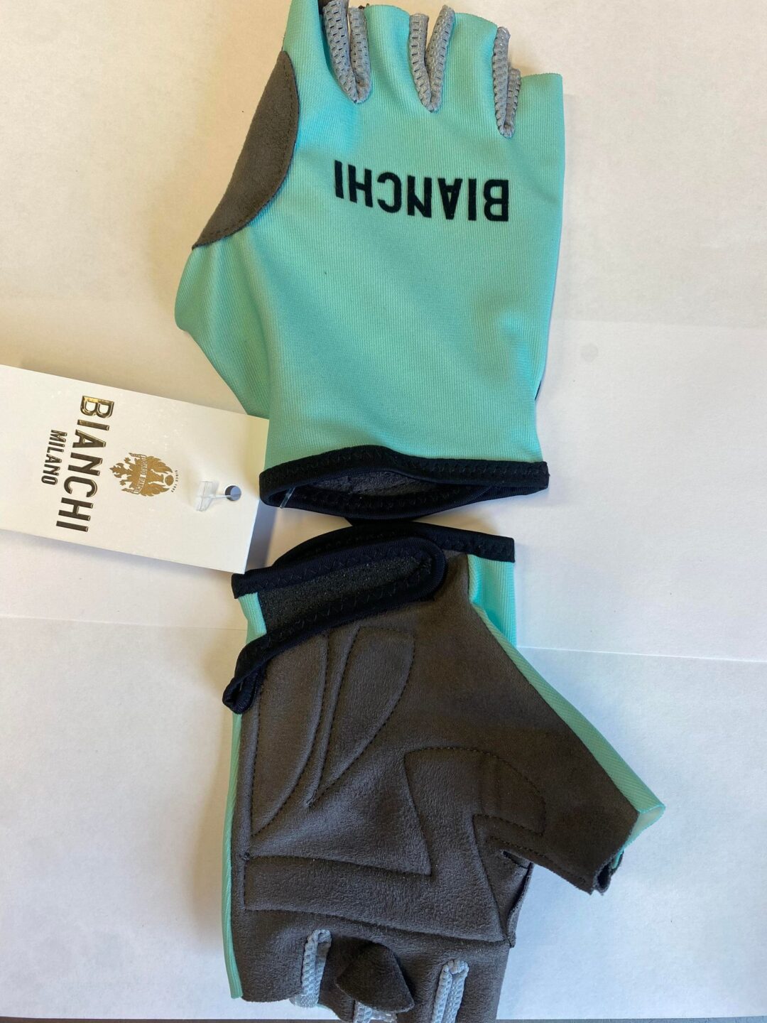 Bianchi Gravel Glove e1696932694998