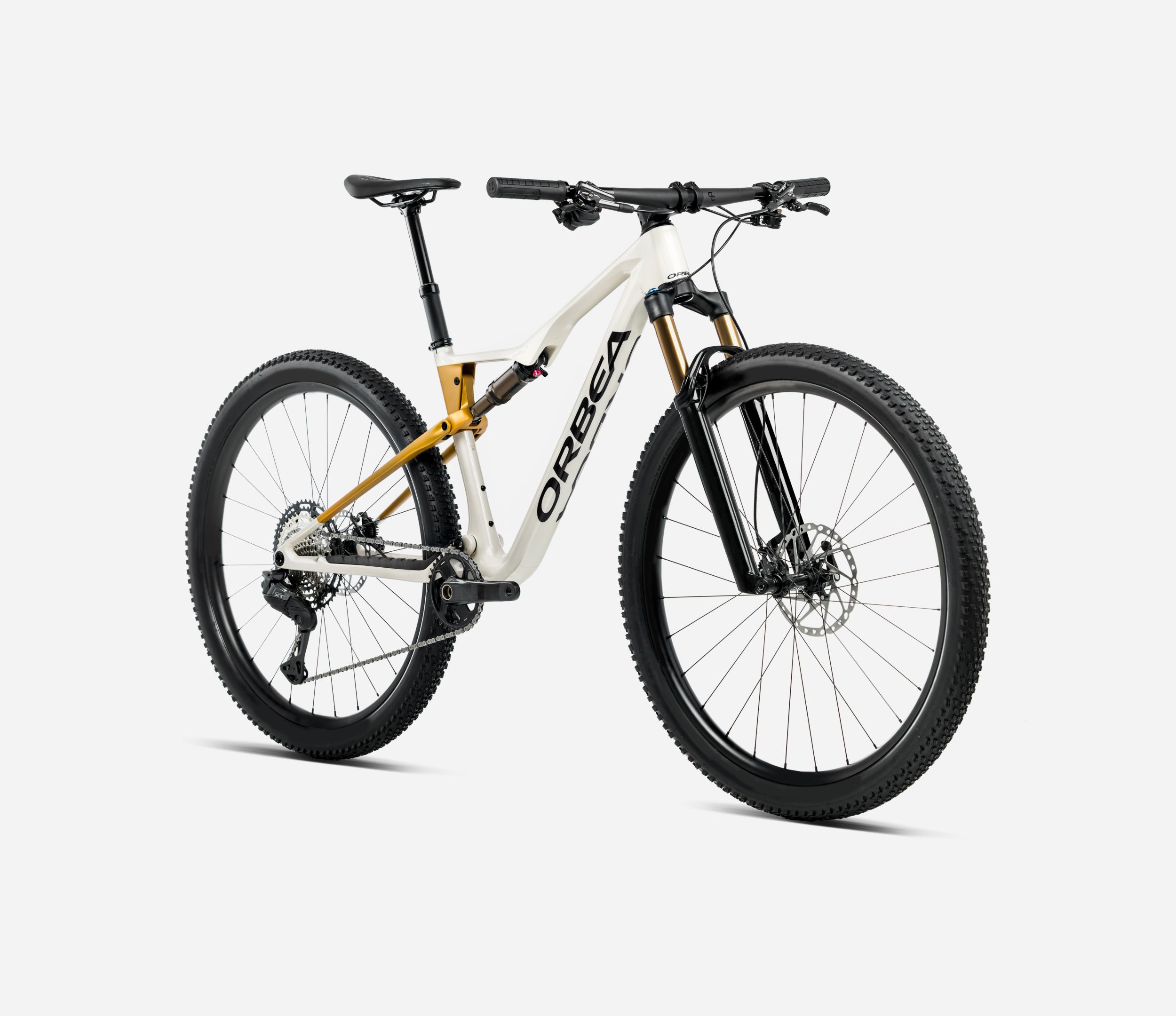 T226TTCC KR FRONT OIZ M10 over
